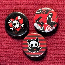 emily the strange skelanimals