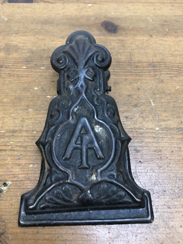 Victorian letter clip tin - letter,