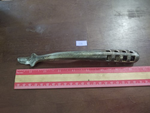 Vintage cast iron coal - cast,