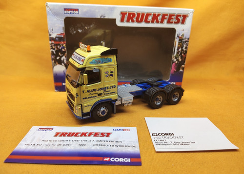 Corgi cc14017 scale - corgi,