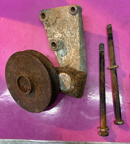 Land rover belt idler - v8,