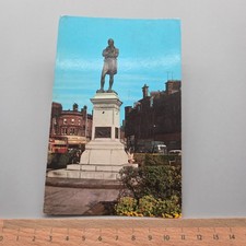 Vintage Postcard ROBERT BURNS STATUE AYR