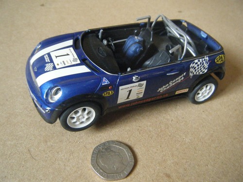 Scalextric mini cooper john - scalextric, cooper,