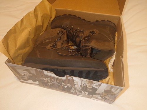 Altberg tethera walking boots - tethera,