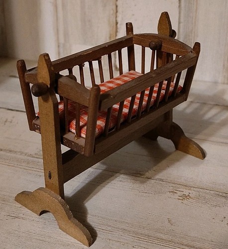 Vintage miniature dollhouse - vintage,