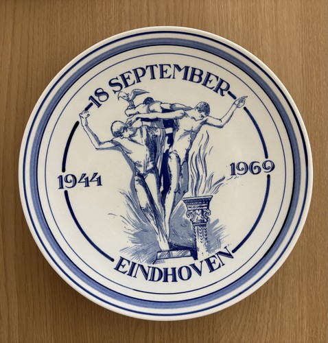 Vintage delft blue wall - delft,