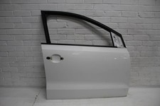 VW Polo 6R Mk5 5 Door Front OS