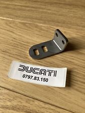 Left hand fuel tank bracket