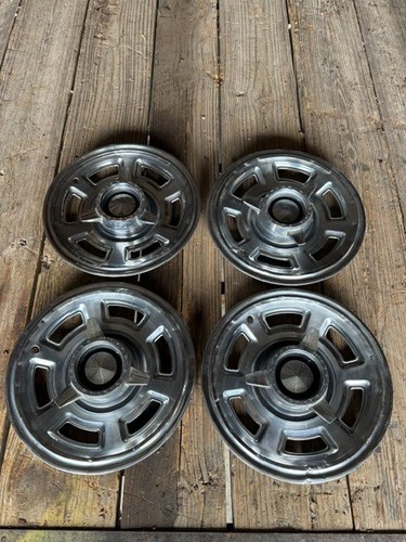 1965 pontiac hubcaps - 1965,