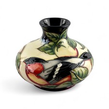 MOORCROFT ' Finches & Apples ' Pattern Vase 2004
