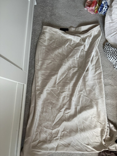 Zara cream satin maxi - zara,