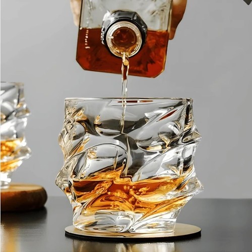 Storm japanese crystal whisky - japanese,