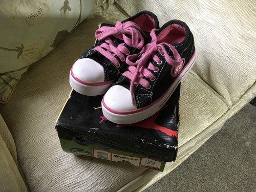 Heelys girls skate shoes - girls,