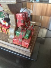 Animated Santa In His Workshop