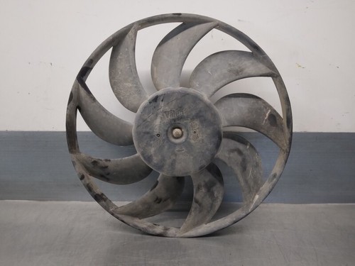 7701043675 cooling fan 4803746