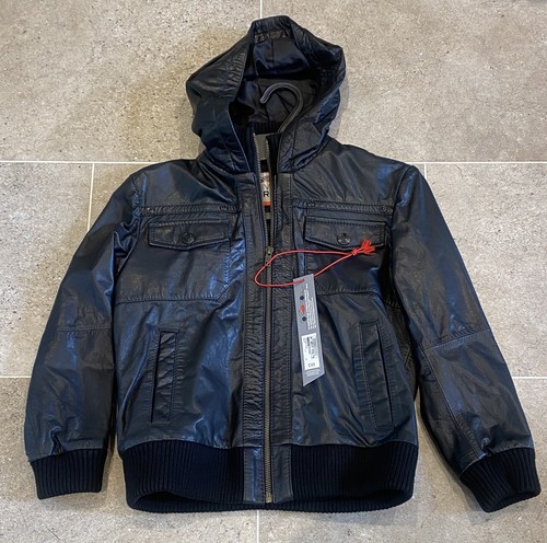 Living the dream hooded - living,