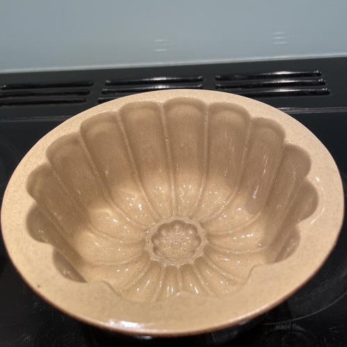 Vintage moira treacle glaze - moira,