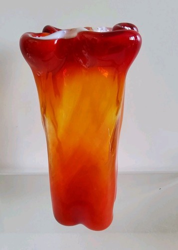 Vintage orange sunburst art - 6",