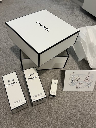 Chanel gift box - box, &