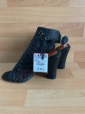 Zara Women's Black Sandals -