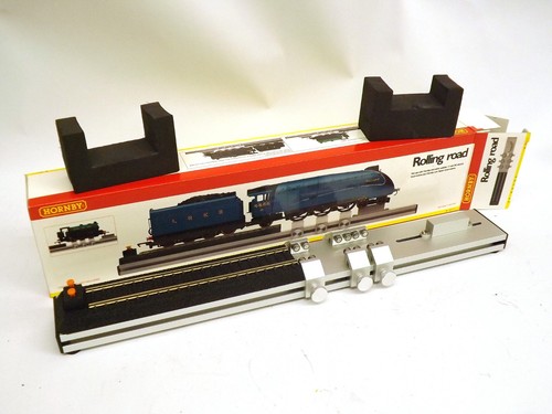 Hornby r8211 rolling - rolling, road