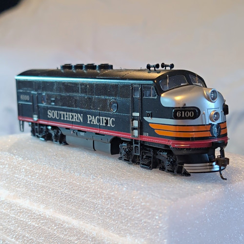Athearn genesis scale - athearn,