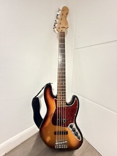 Fender deluxe active jazz bass - deluxe,