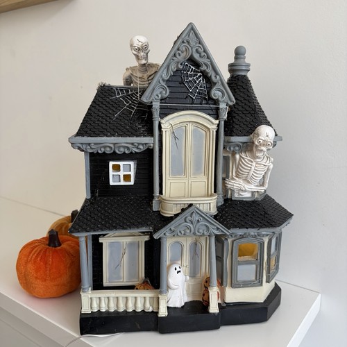 Maxx halloween haunted - maxx,