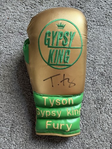 Tyson fury signed - fury,