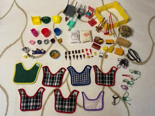 MIX OF JULIP, BREYER, SCHLEICH TOY HORSE/STABLE EQUIPMENT EXCELLENT CONDITION