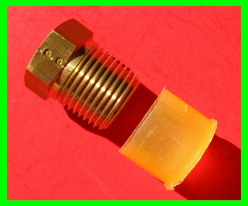 Brass adapter fpt - 3/8", 1/2"