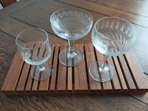 Vintage cocktail glasses - 3,