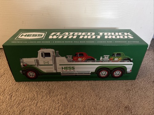 Flatbed truck with - with, rods