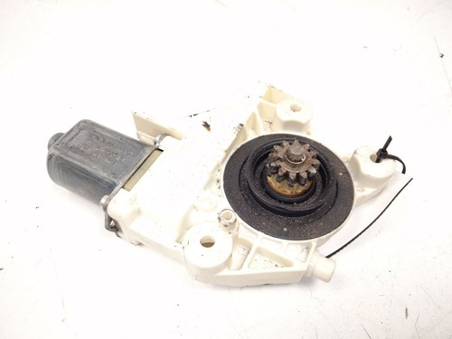 4m5114a389 left front window - 4m5114a389,