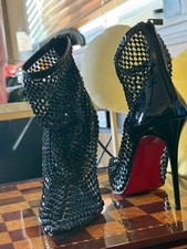 CHRISTIAN LOUBOUTIN Kate Max