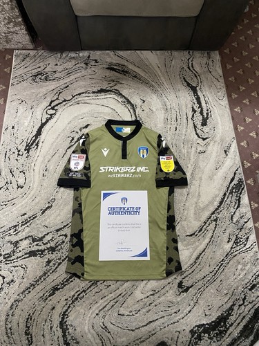 Colchester united match worn - united,