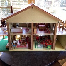 Vintage 50/60s Dolls House and
