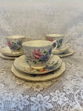 ROYAL ALBERT FRIENDSHIP SERIES