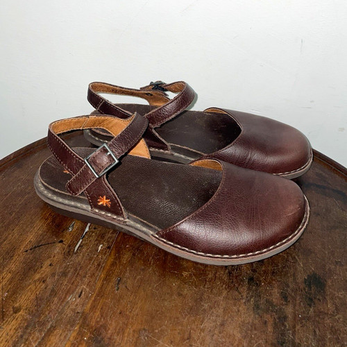 Art brown leather - brown, strappy