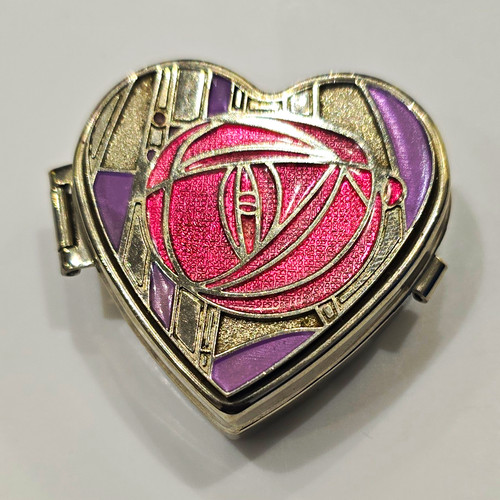 Heart shaped hinged silver - hinged,