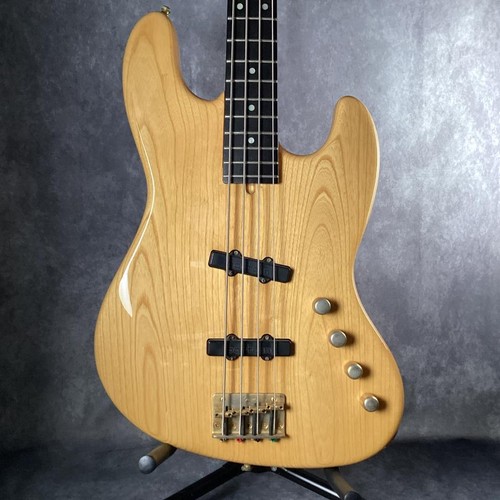 Moon used bass guitar - moon, jj-4b