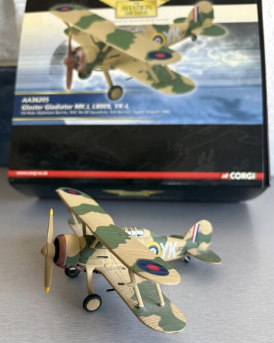 Corgi gloster gladiator mk1 - corgi:,