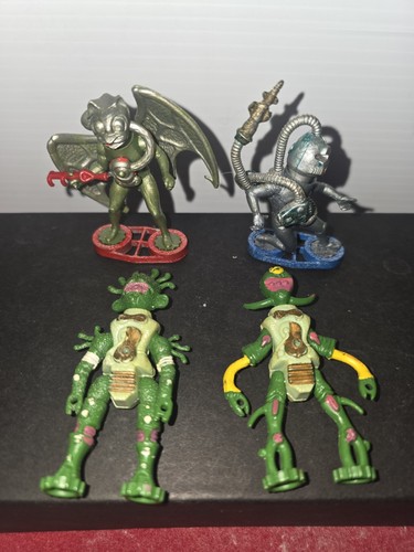 Britains deetail space - ,