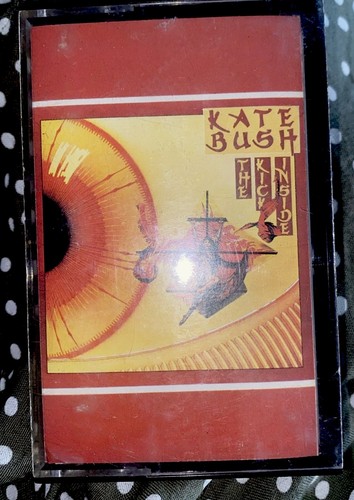 Kate bush the - -, kick