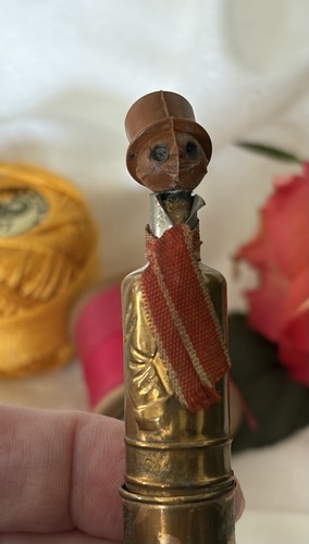 Unique antique etui - antique, form