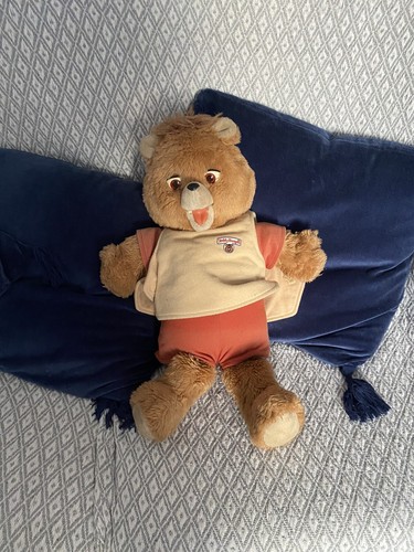 Teddy ruxpin bear - teddy,