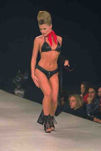 712063 woman wearing - 712063, black