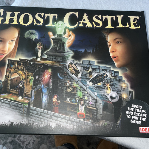 Ideal ghost castle - castle, game