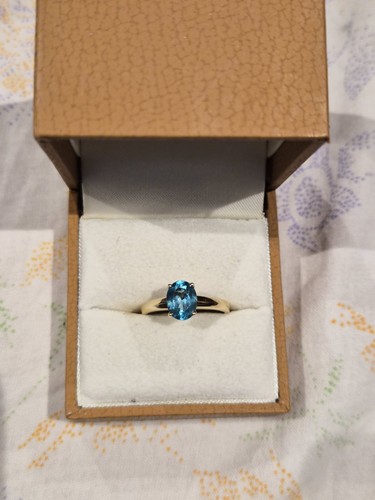 9ct gold 1ct blue apatite - 9ct,