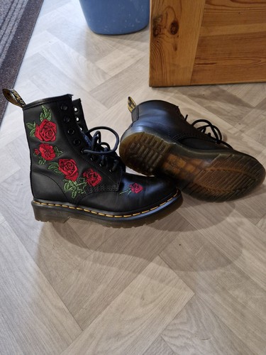 Doc martin boots ladies 3 - boots, uk